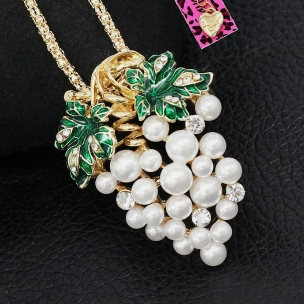 Betsey Johnson white grapes necklace